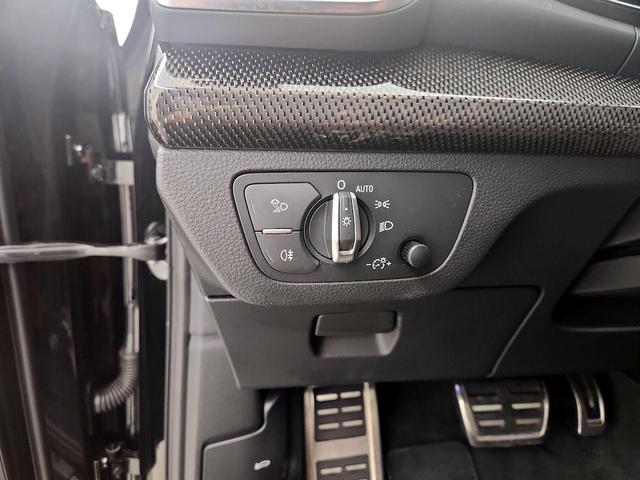 Photo of 2020 Black Audi SQ5