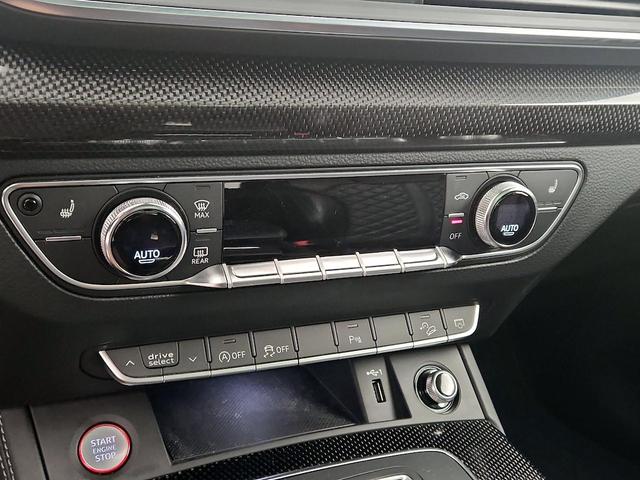 Photo of 2020 Black Audi SQ5