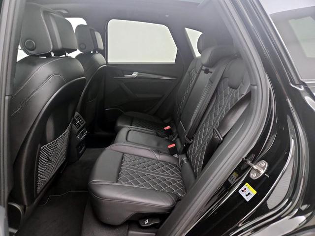 Photo of 2020 Black Audi SQ5