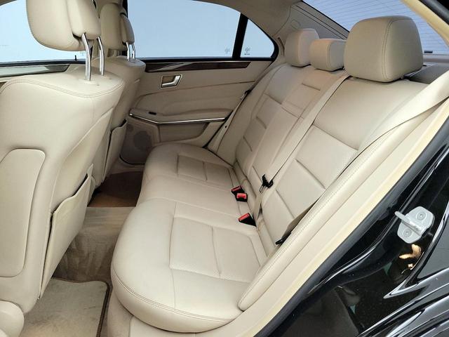 Photo of 2016 Black Mercedes-Benz E-Class