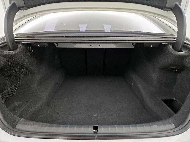 Photo of 2021 White BMW 530