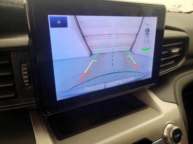 Photo of 2022 Silver Ford Explorer