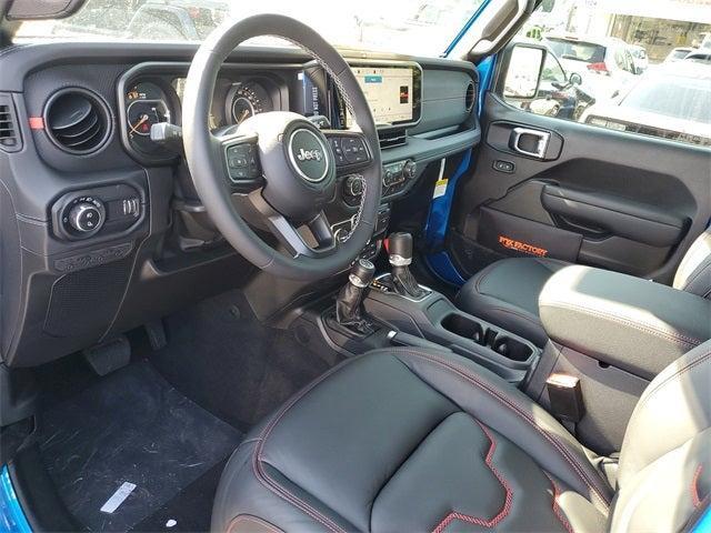 Photo of 2025 Hydro Blue Pearlcoat Jeep Gladiator
