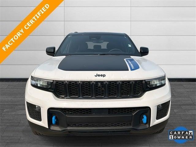Photo of 2022 Bright White Clearcoat Jeep Grand Cherokee 4xe