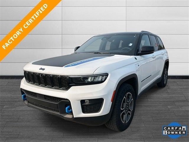 Photo of 2022 Bright White Clearcoat Jeep Grand Cherokee 4xe