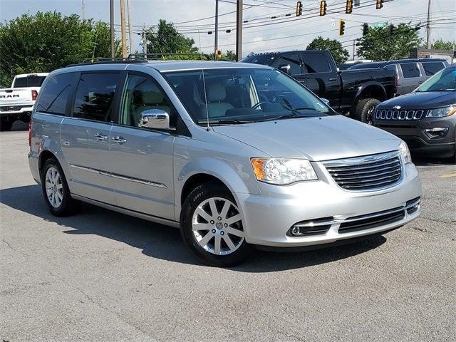 2011 Chrysler Town & Country