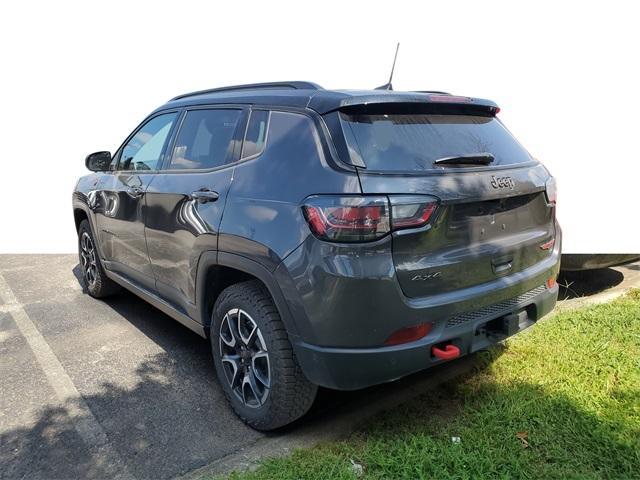 Photo of 2024 Metallic Jeep Compass