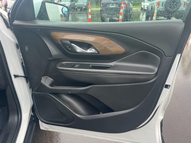 Photo of 2019 Summit White GMC Terrain