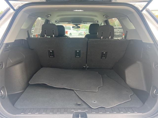 Photo of 2019 Summit White GMC Terrain