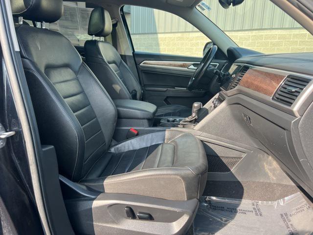 Photo of 2019 Deep Black Volkswagen Atlas