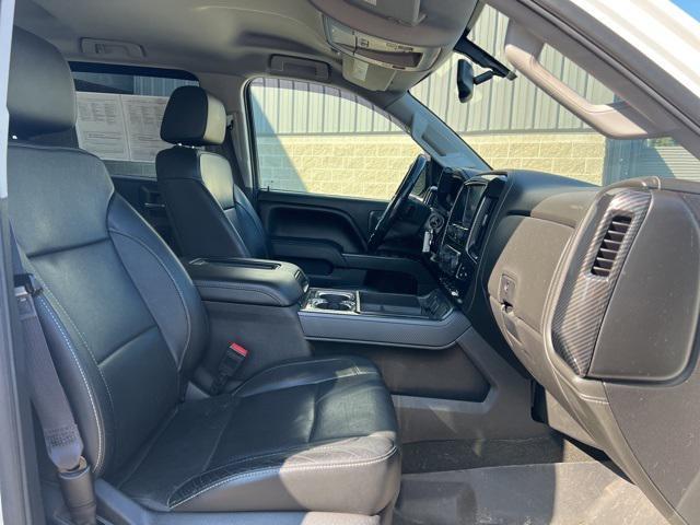 Photo of 2016 Summit White GMC Sierra 1500
