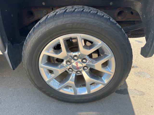 Photo of 2016 Summit White GMC Sierra 1500