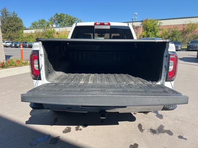 Photo of 2016 Summit White GMC Sierra 1500