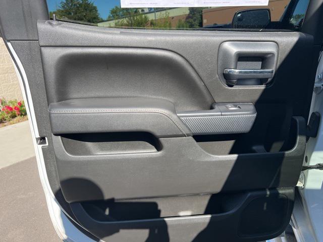 Photo of 2016 Summit White GMC Sierra 1500