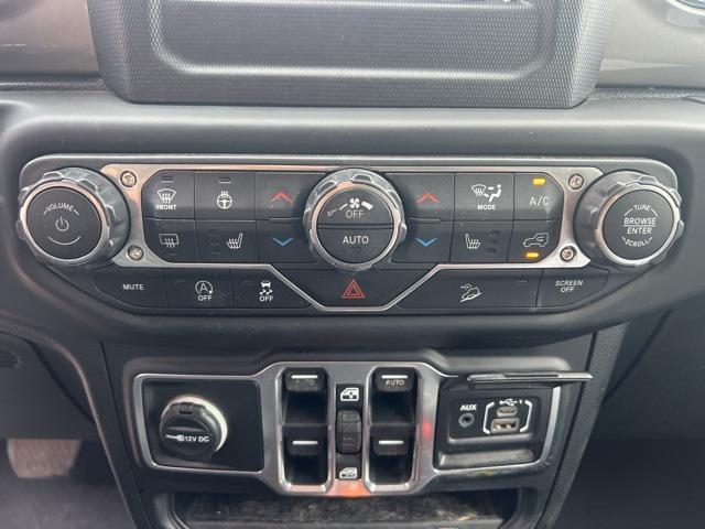 Photo of 2018 Black Clearcoat Jeep Wrangler Unlimited