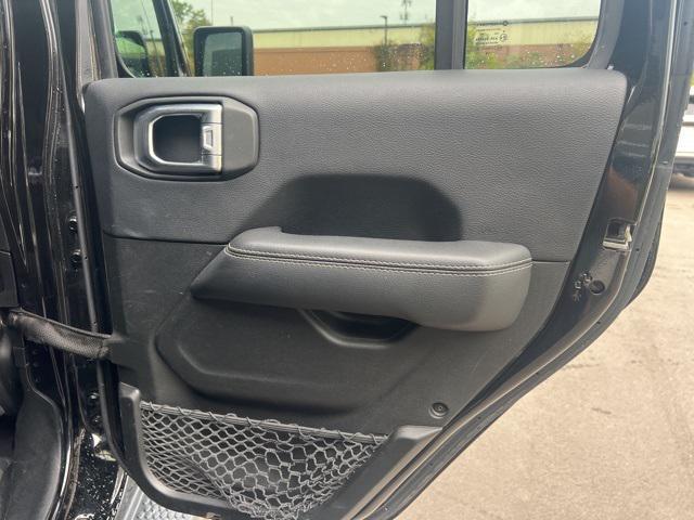 Photo of 2018 Black Clearcoat Jeep Wrangler Unlimited