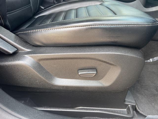 Photo of 2023 Carbonized Gray Metallic Ford Edge