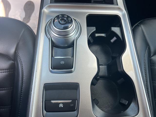 Photo of 2023 Carbonized Gray Metallic Ford Edge