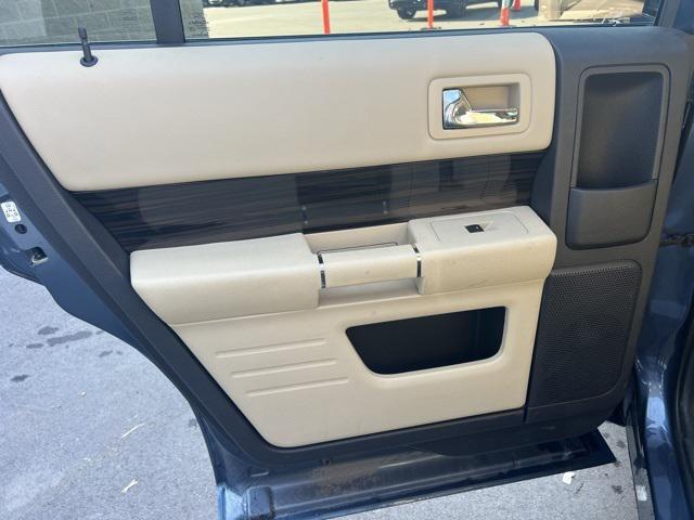 Photo of 2019 Blue Metallic Ford Flex
