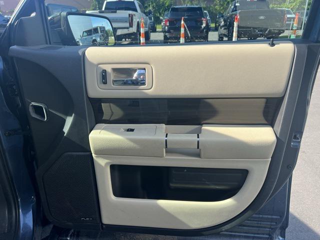 Photo of 2019 Blue Metallic Ford Flex