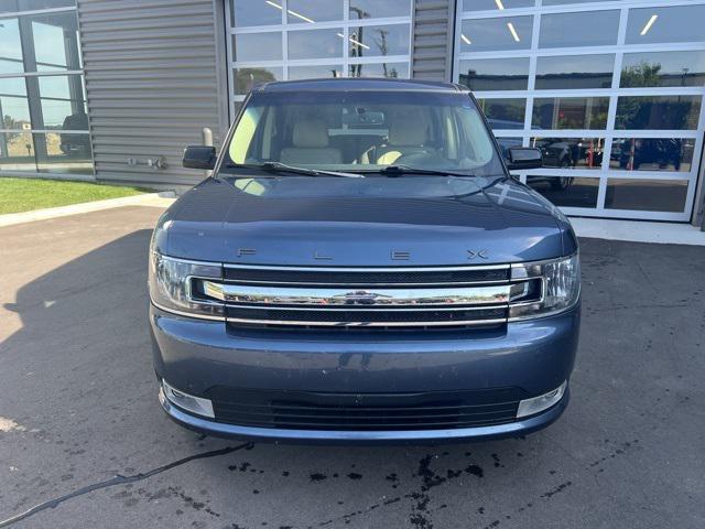 Photo of 2019 Blue Metallic Ford Flex