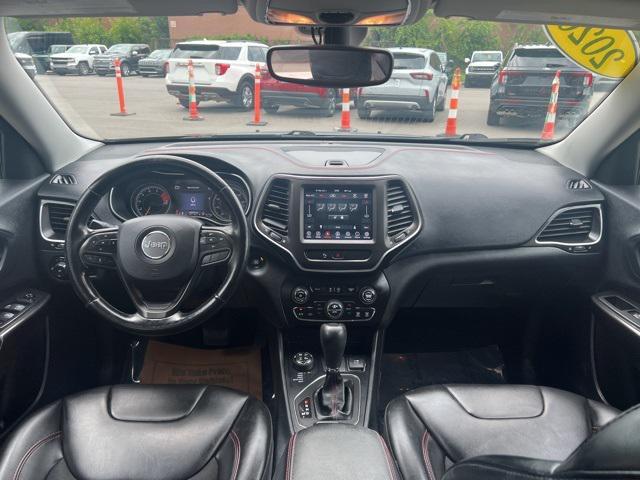 Photo of 2020 Olive Green Pearlcoat Jeep Cherokee