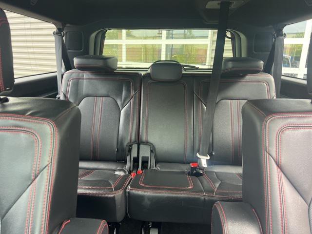 Photo of 2022 Oxford White Ford Expedition Max