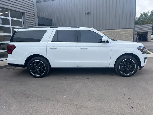 Photo of 2022 Oxford White Ford Expedition Max