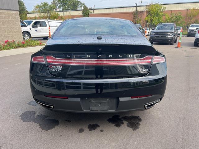 Photo of 2014 Tuxedo Black Lincoln MKZ