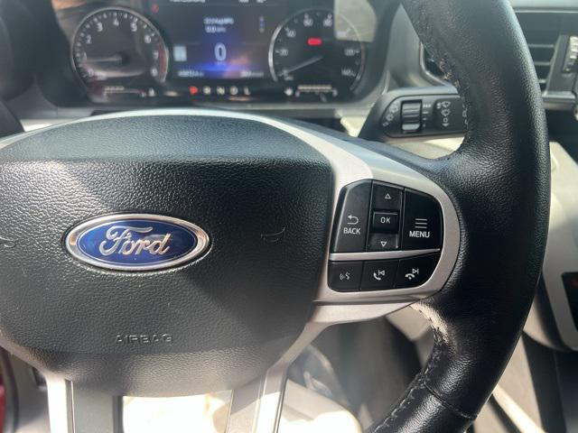 Photo of 2023 Rapid Red Metallic Tinted Clearcoat Ford Explorer
