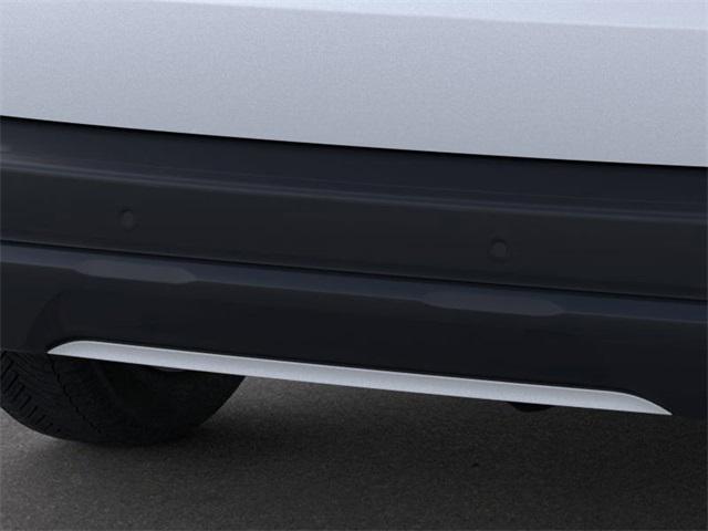Photo of 2025 Star White Metallic Tri-Coat Ford Escape