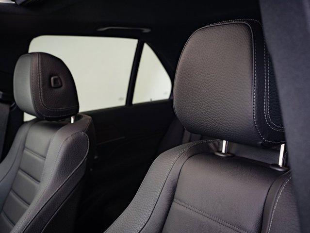 Photo of 2022 Black Mercedes-Benz GLE 350