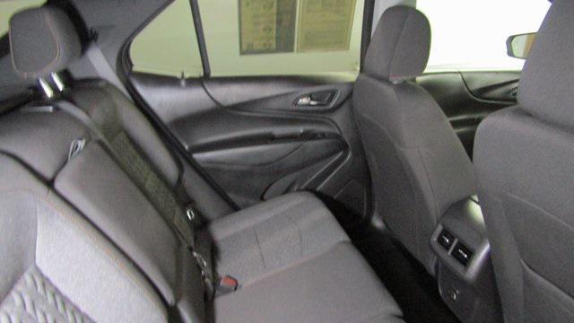 Photo of 2023 Sterling Gray Metallic Chevrolet Equinox