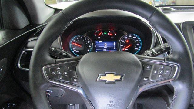 Photo of 2023 Sterling Gray Metallic Chevrolet Equinox