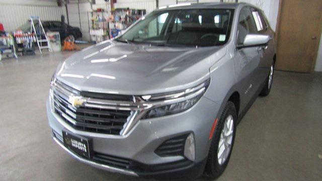 Photo of 2023 Sterling Gray Metallic Chevrolet Equinox