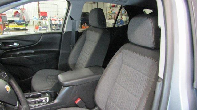 Photo of 2023 Sterling Gray Metallic Chevrolet Equinox