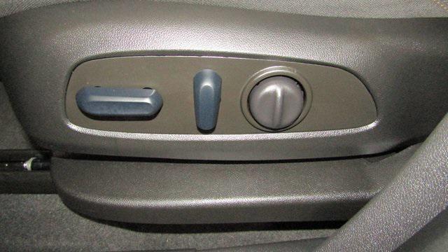 Photo of 2023 Sterling Gray Metallic Chevrolet Equinox