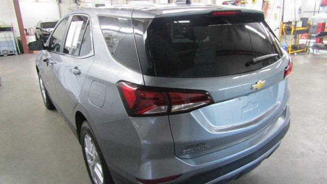 Photo of 2023 Sterling Gray Metallic Chevrolet Equinox