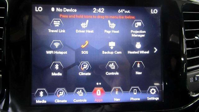 Photo of 2020 Diamond Black Crystal Pearlcoat Jeep Grand Cherokee
