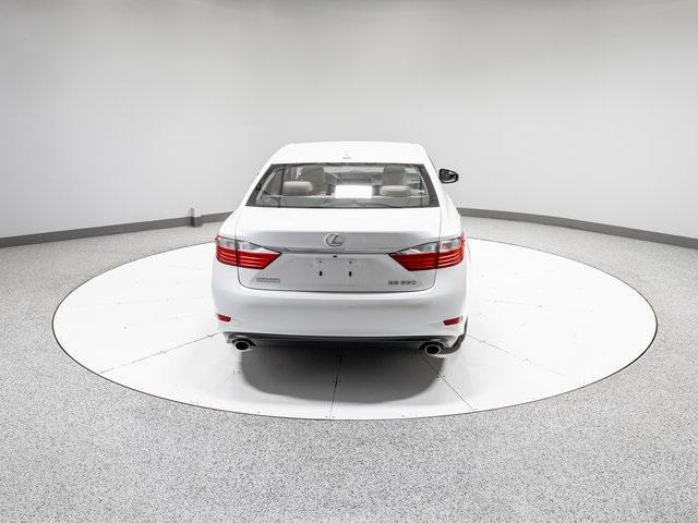 Photo of 2014 Starfire Pearl Lexus ES 350