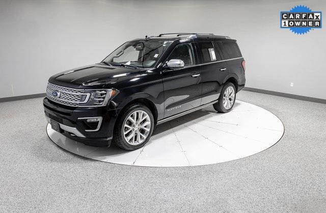 Photo of 2019 Agate Black Metallic Ford Expedition