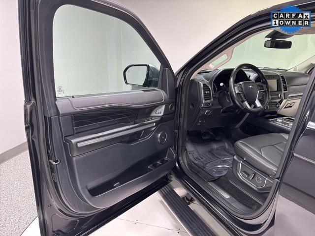 Photo of 2019 Agate Black Metallic Ford Expedition