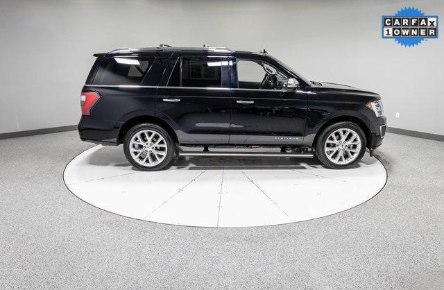 Photo of 2019 Agate Black Metallic Ford Expedition