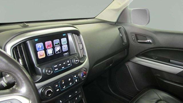 Photo of 2016 Silver Ice Metallic Chevrolet Colorado