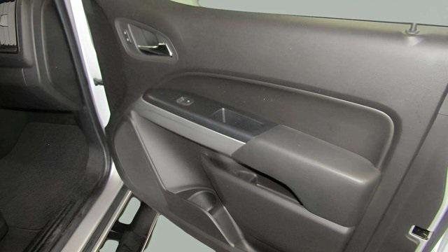Photo of 2016 Silver Ice Metallic Chevrolet Colorado