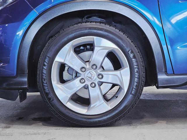 Photo of 2016 Deep Ocean Pearl Honda HR-V