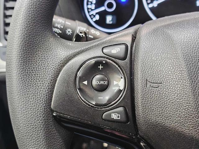 Photo of 2016 Deep Ocean Pearl Honda HR-V