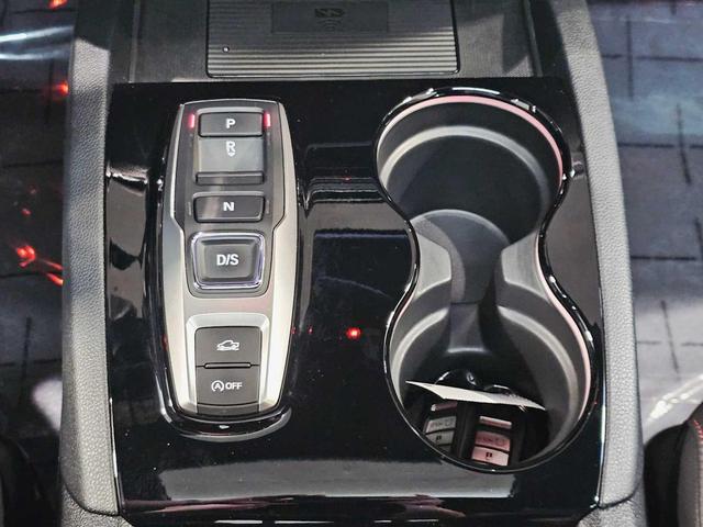 Photo of 2023 Crystal Black Pearl Honda Ridgeline