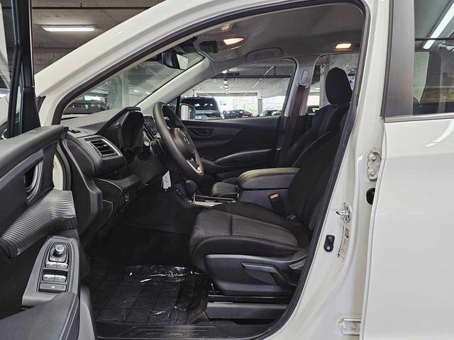 Photo of 2023 Crystal White Pearl Subaru Ascent