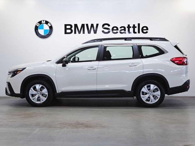 Photo of 2023 Crystal White Pearl Subaru Ascent